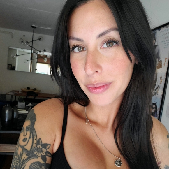 chanelcochrane